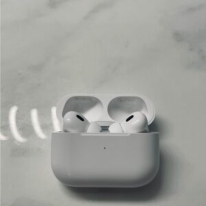 Apple AirPods Pro in Glossy White